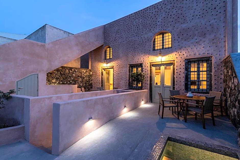 Frescoes Luxury Suites By KB Hospitality