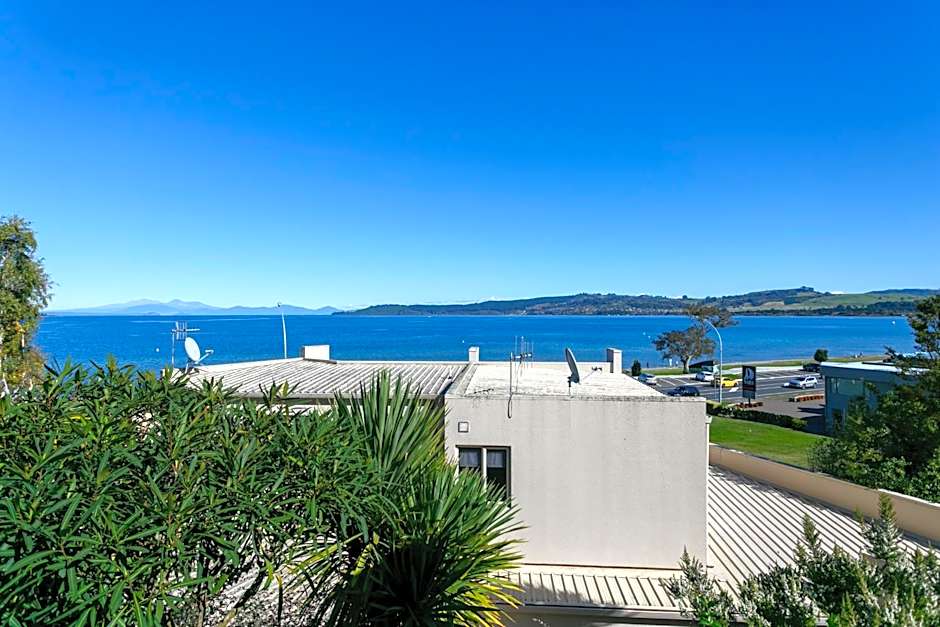 Baycrest Thermal Lodge