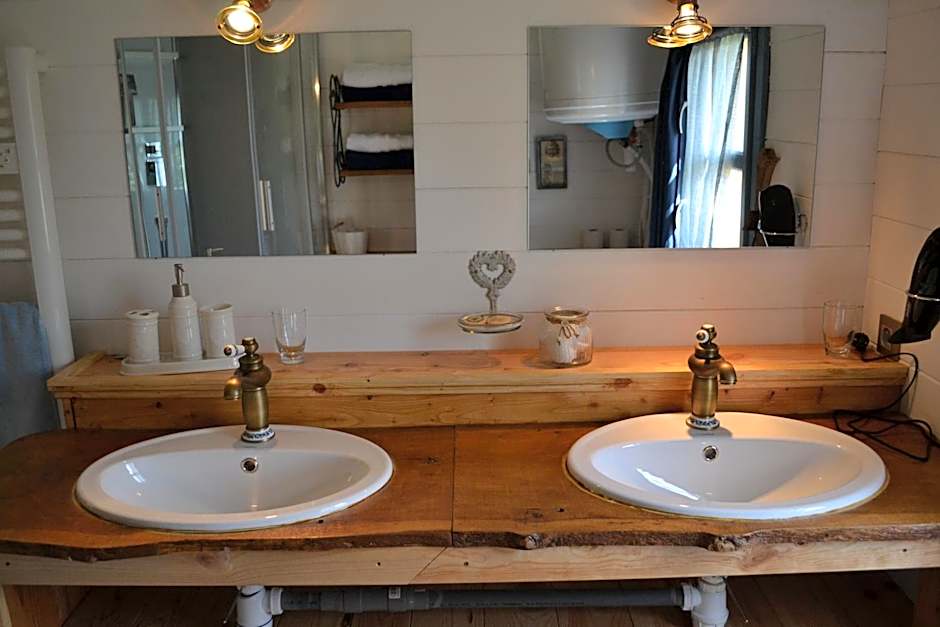 Le Jardin des Pierres Brunes