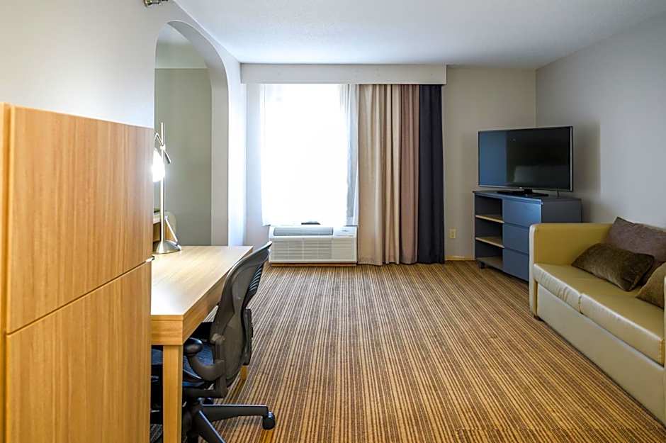 Country Inn & Suites by Radisson, Greenfield, IN