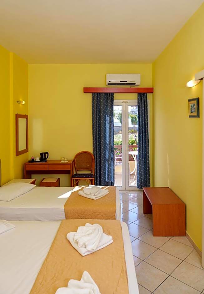 Dedalos Beach Hotel