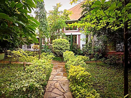 Endasawa Tree Lodge