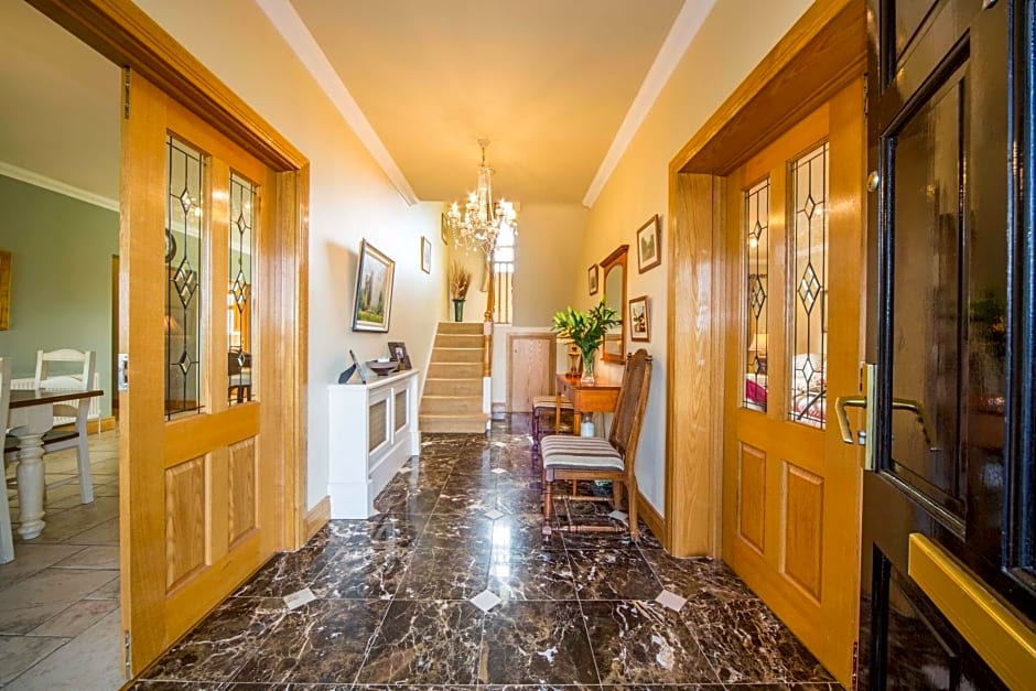 Knightsbrook Guesthouse