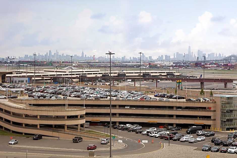 Newark Liberty International Airport Marriott