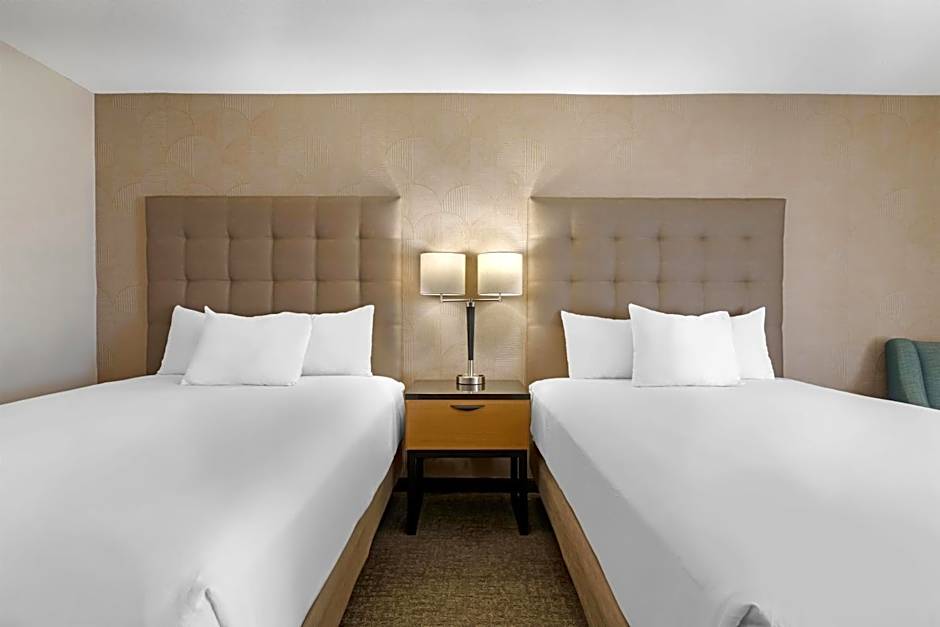Drury Inn & Suites Joplin