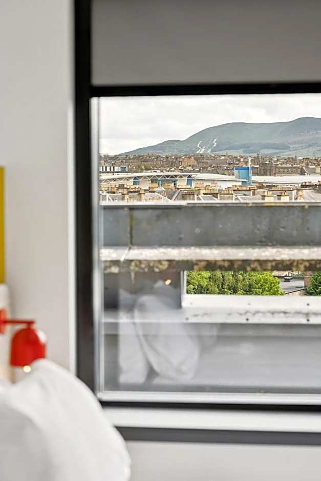 Tune Hotel Haymarket Edinburgh photo 38