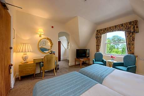 Standard Twin Room with Garden View