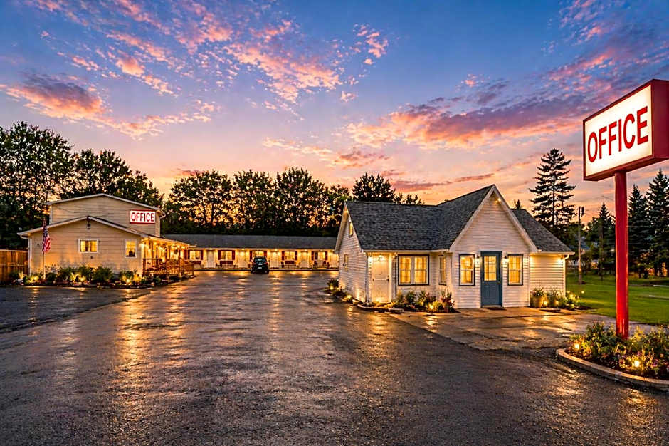 OYO Hotel Starlite Seneca Falls