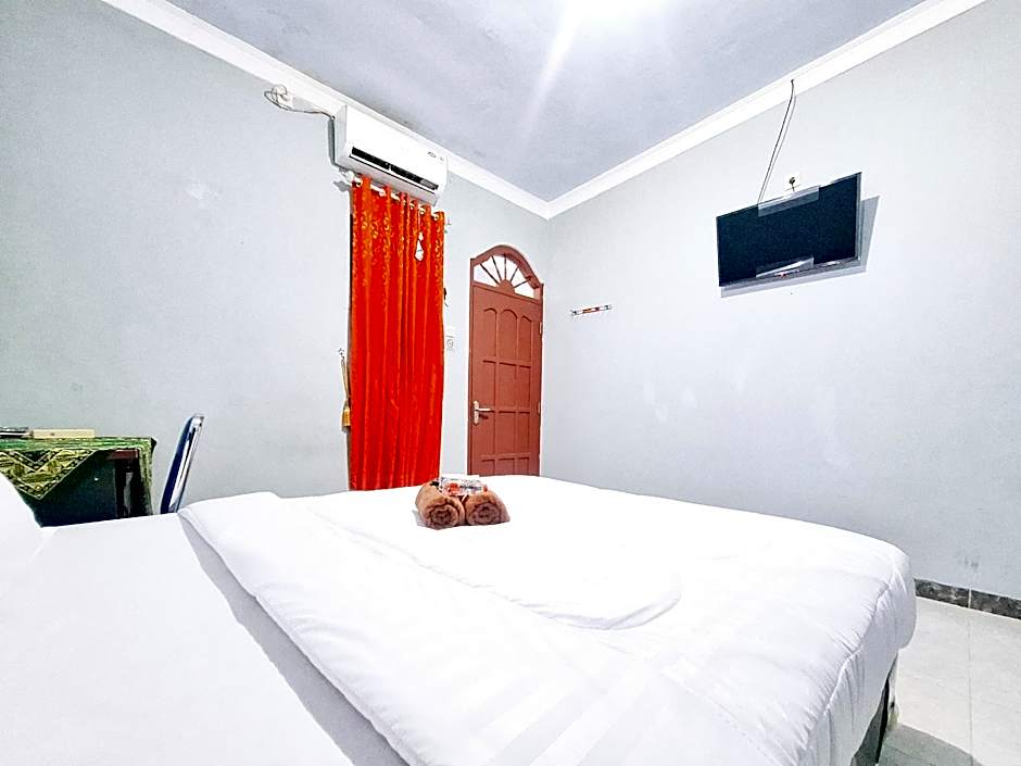 Q-Five Guest House YIA Kulon Progo Mitra RedDoorz