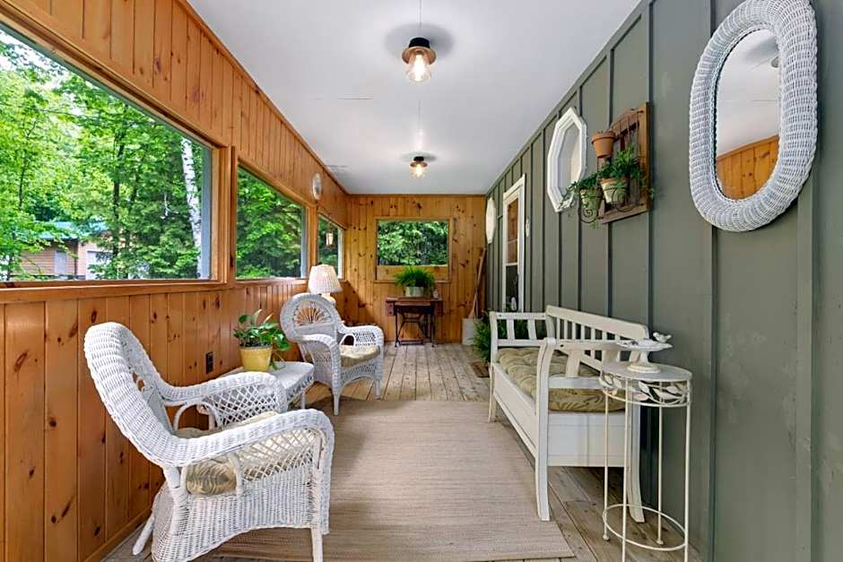 Bear Essentials Hideaway