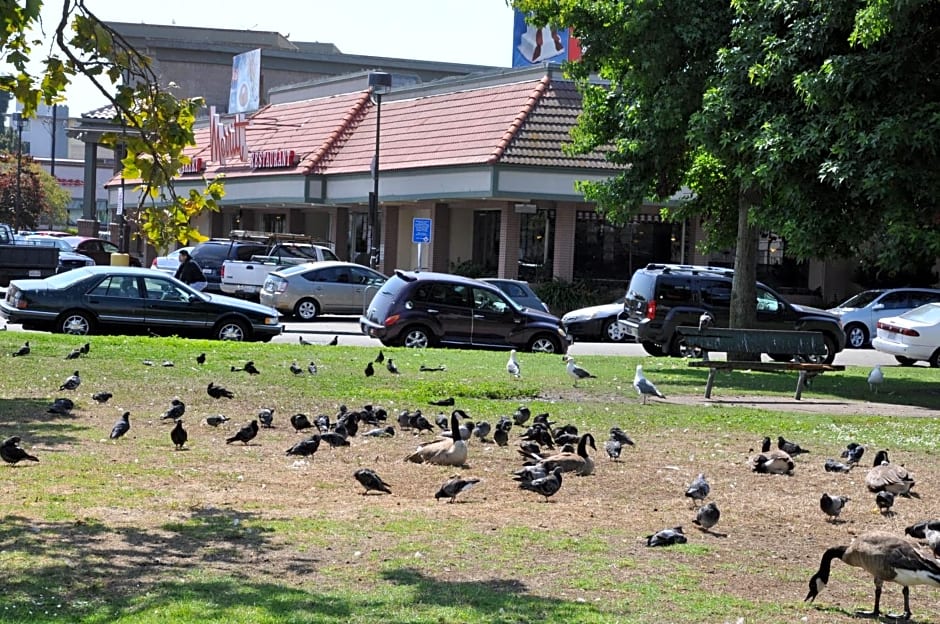 Americas Best Value Inn Oakland Lake Merritt