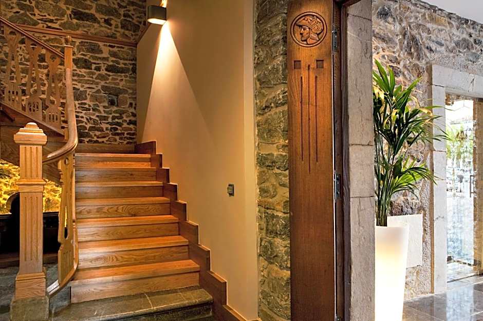 Antiguo Casino Hotel