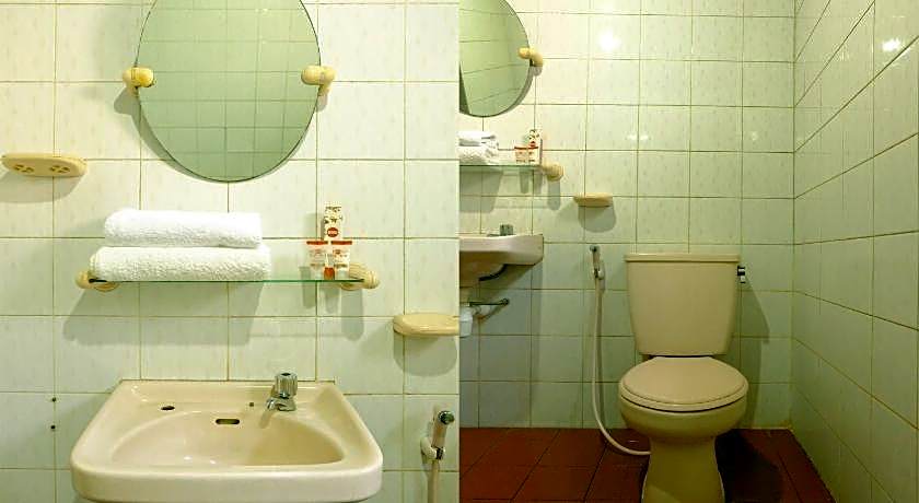 Hotel O Cemara's Homestay