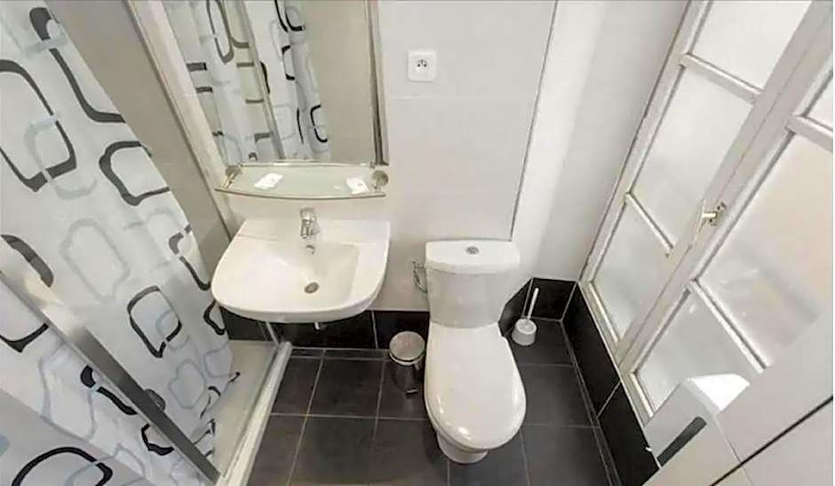 Absolute Hotel Paris République