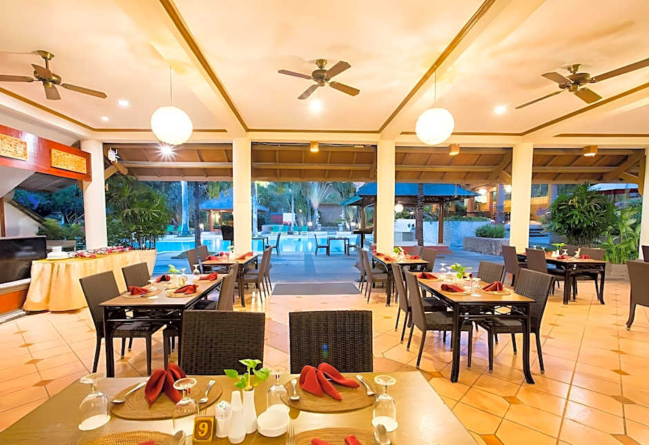 Plagoo Holiday Hotel