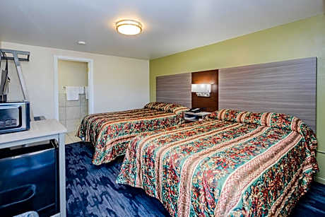 Double Room with Two Double Beds - Smoking