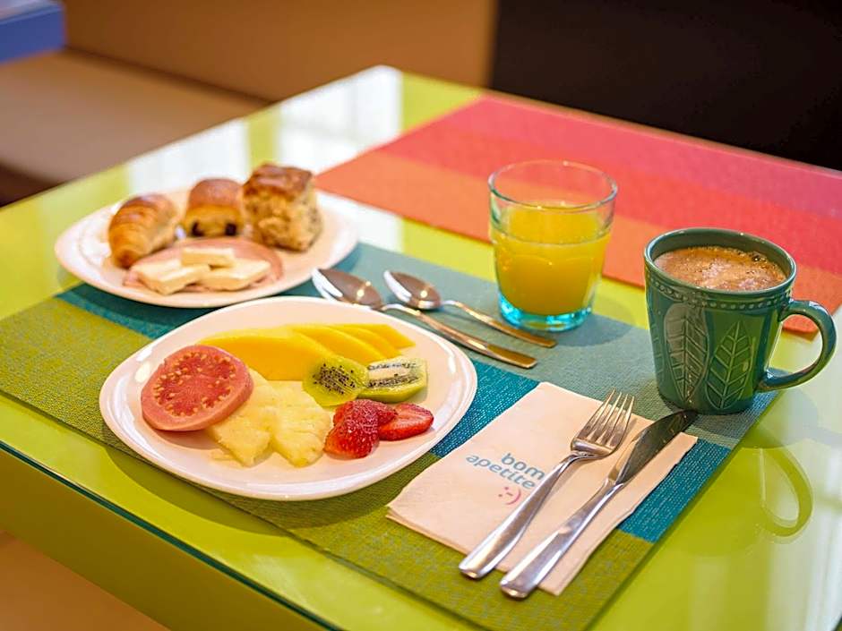 ibis Styles Curitiba Centro Civico