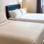 Hoppers Place Donmuang Hostel