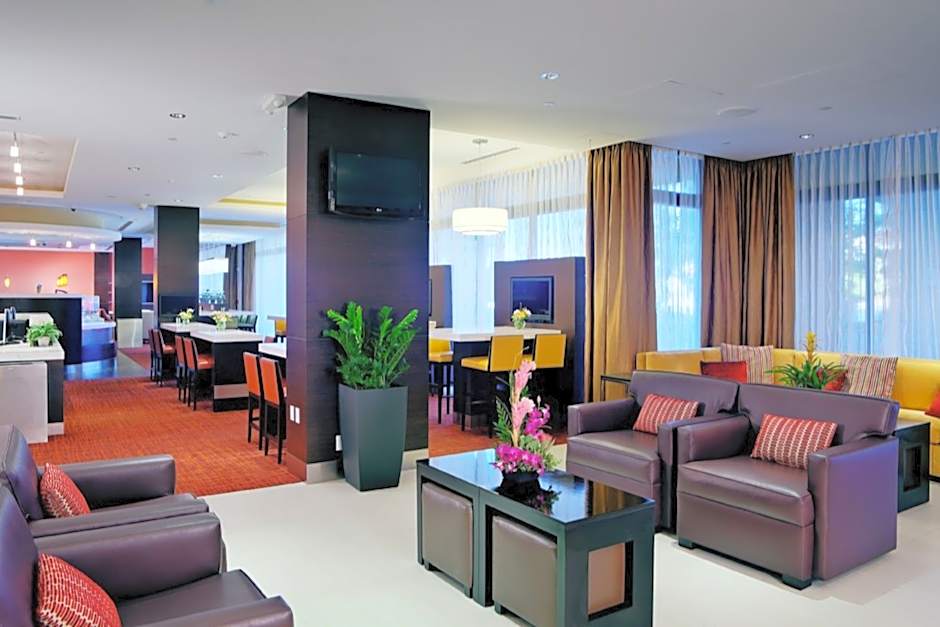 Holiday Inn Long Beach Downtown