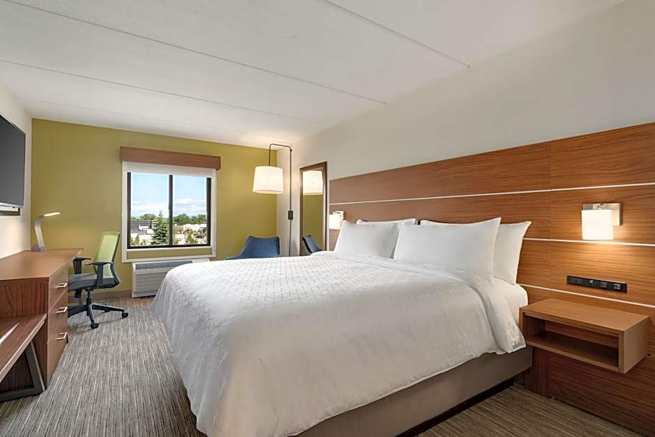 Holiday Inn Express Plattsburgh By IHG
