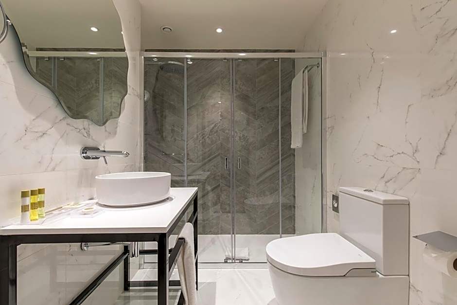 Eurostars Puerta Real