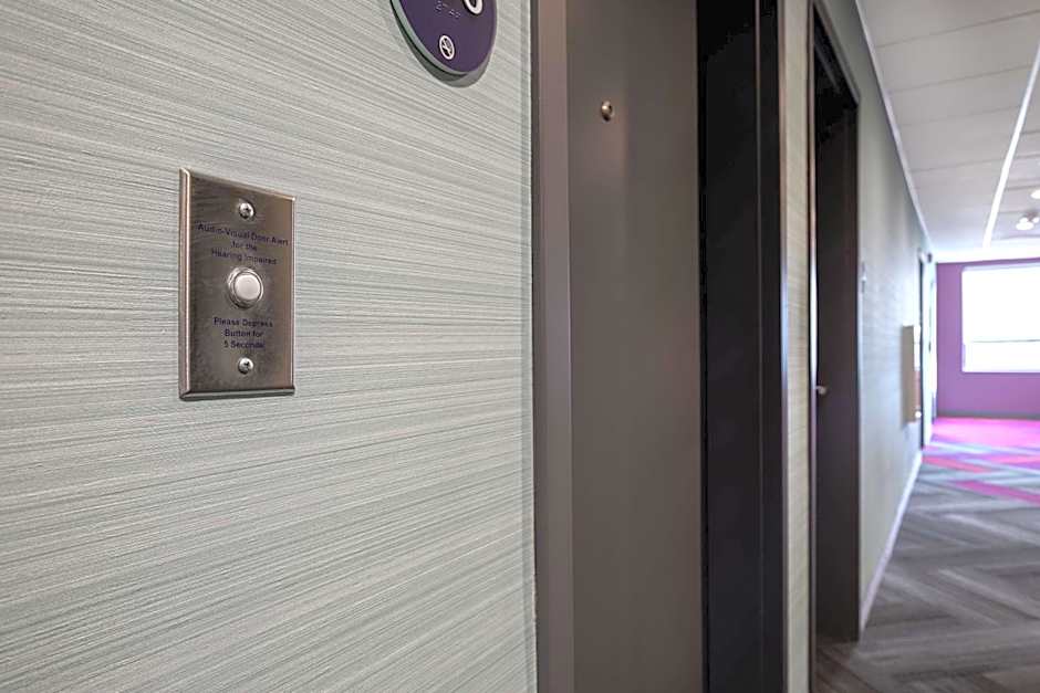 Tru by Hilton Anderson