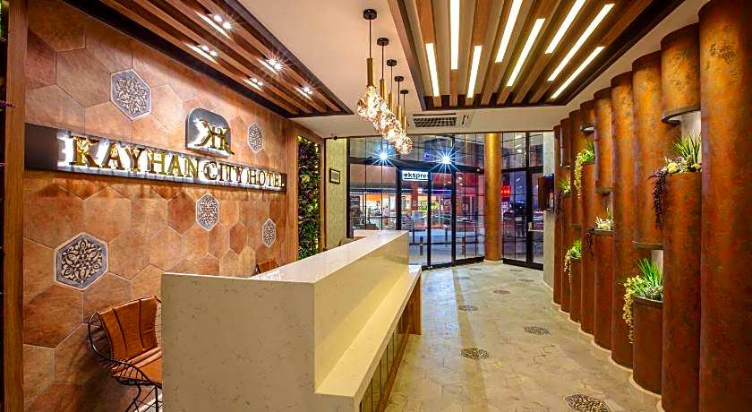 Kayhan City Hotel
