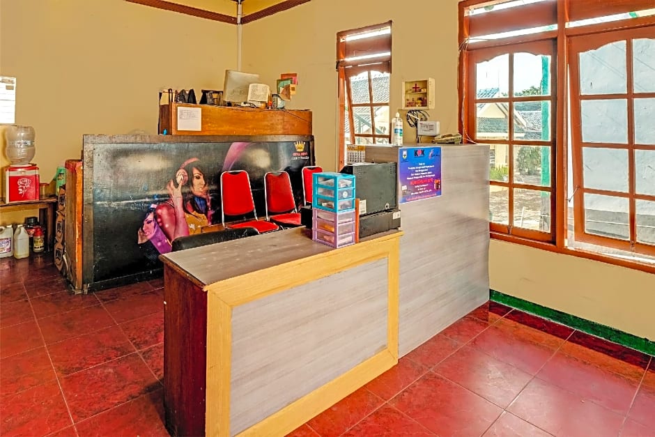 SPOT ON 91715 Hotel Citra Dewi 1