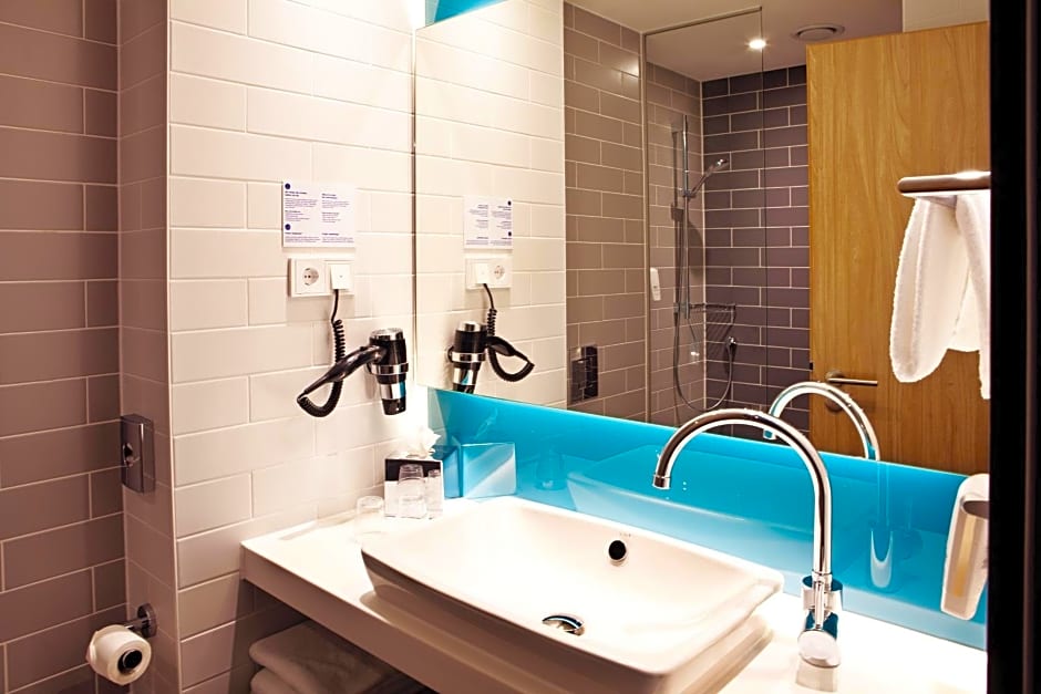 Holiday Inn Express Frankfurt Airport - Raunheim By IHG