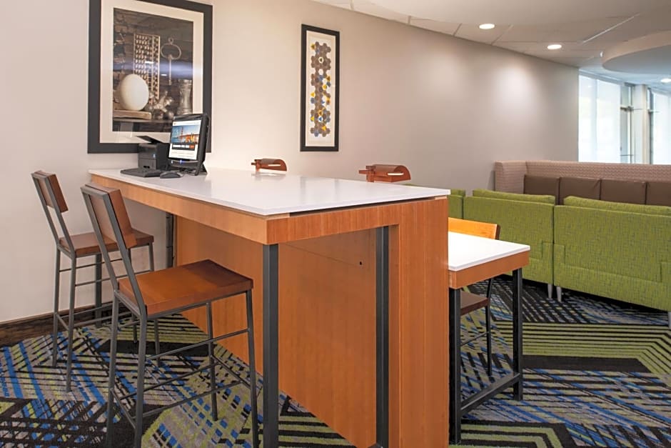 Holiday Inn Express Towson Baltimore N