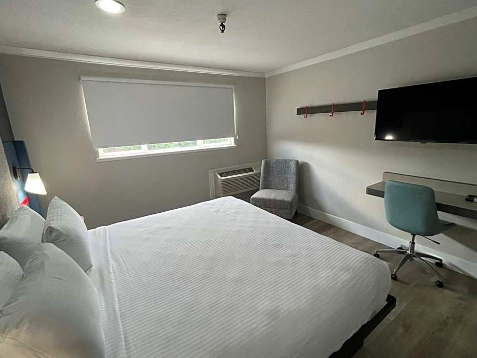 The Midtowner Hotel, SureStay Collection by Best Western