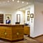Country Club Hotel & Suites