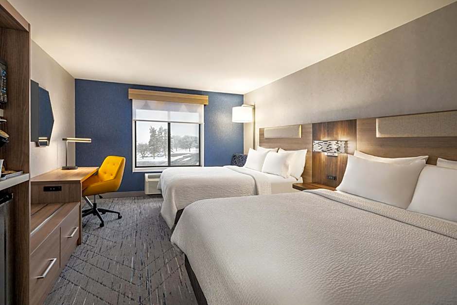 Holiday Inn Express Syracuse Airport By IHG