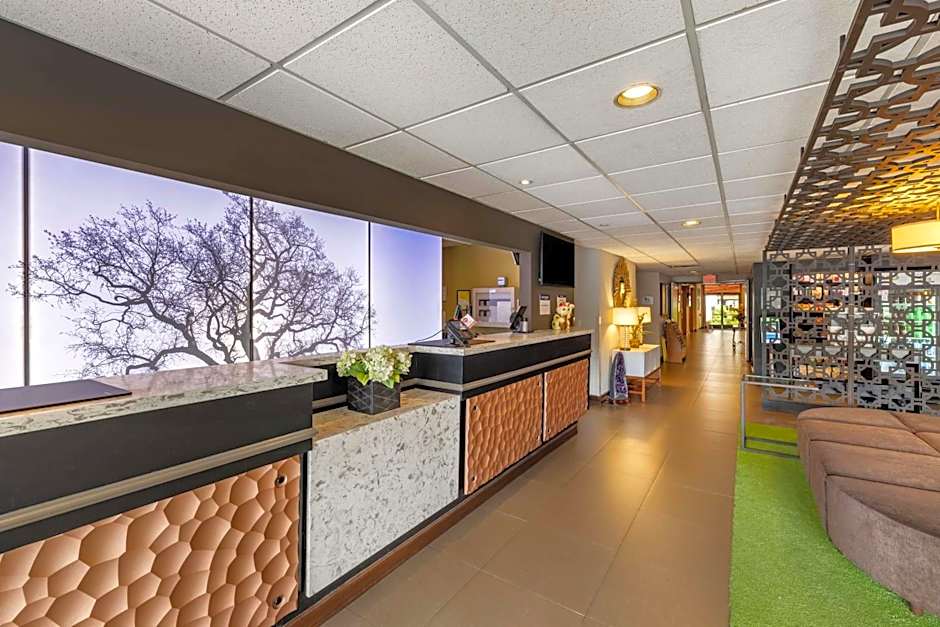 Best Western Plus Thousand Oaks Inn