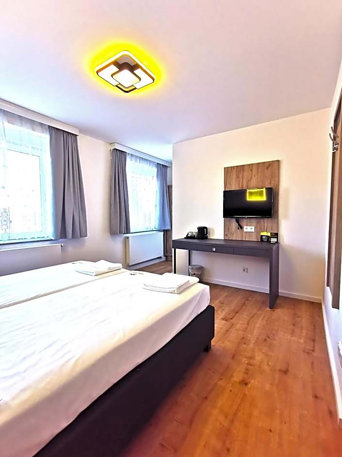 Home Inn Hotel