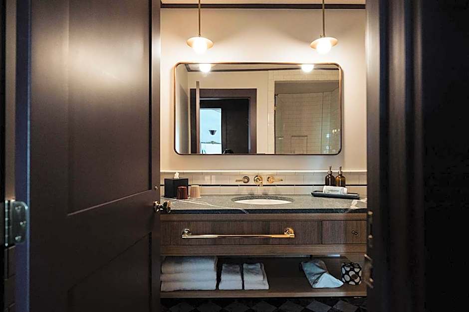 Surf Hotel & Chateau