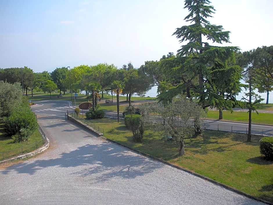 Hotel Mirabello