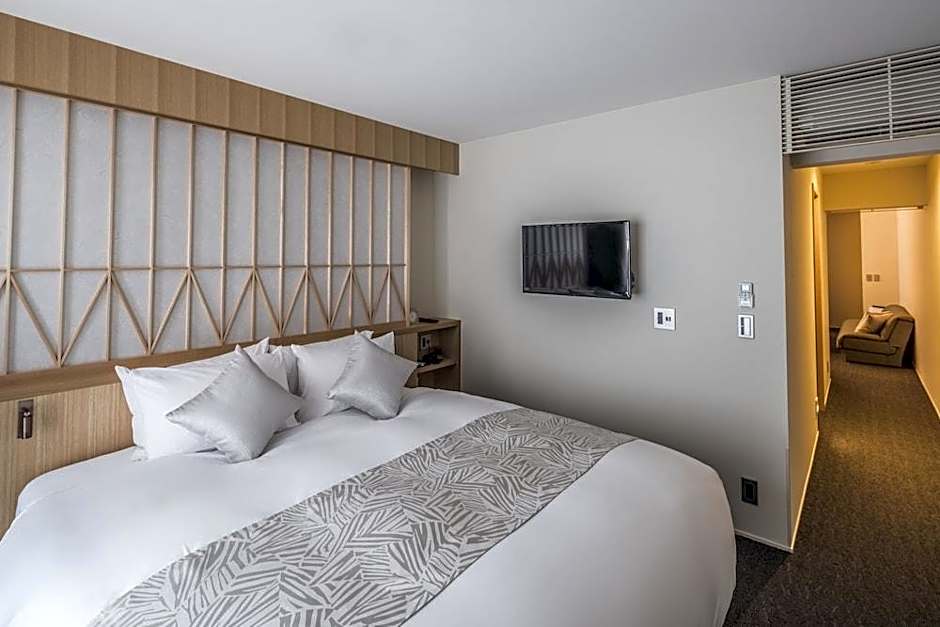 Tomoya Residence Hotel Kyoto Nijo Takakura