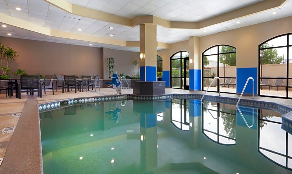 Embassy Suites by Hilton Dallas Near the Galleria