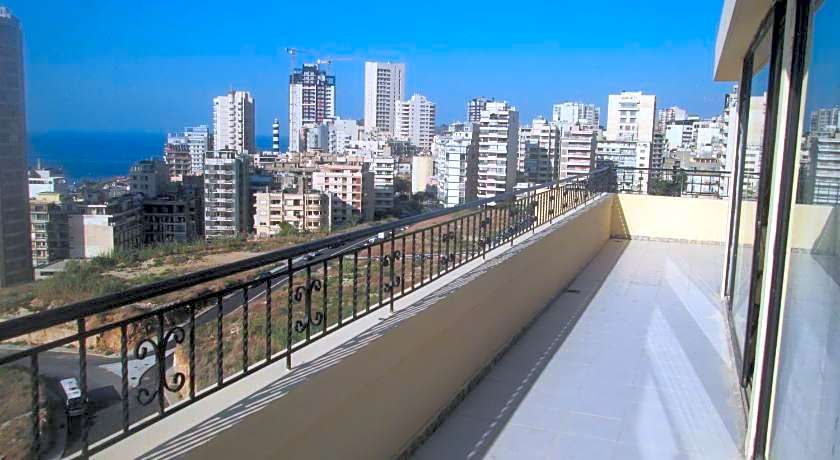 Grand Suites Hotel