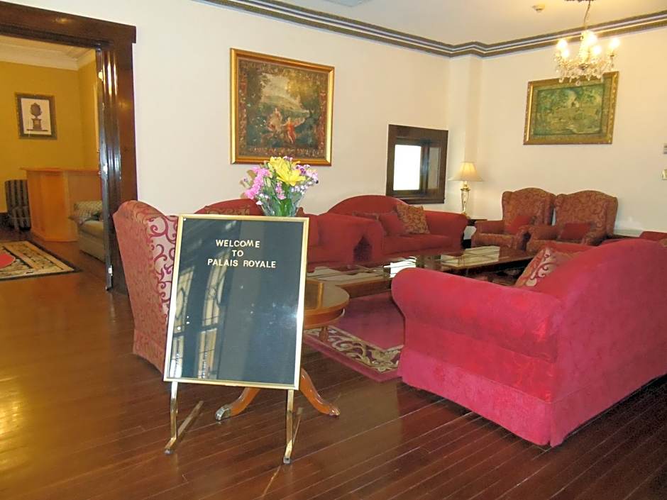 Palais Royale