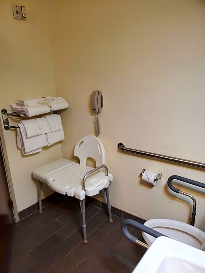 Sleep Inn & Suites Jacksonville near Camp Lejeune