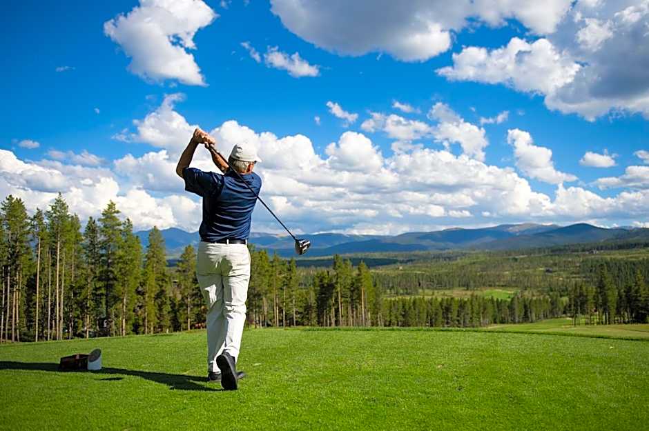 Holiday Inn Express & Suites Fraser By IHG