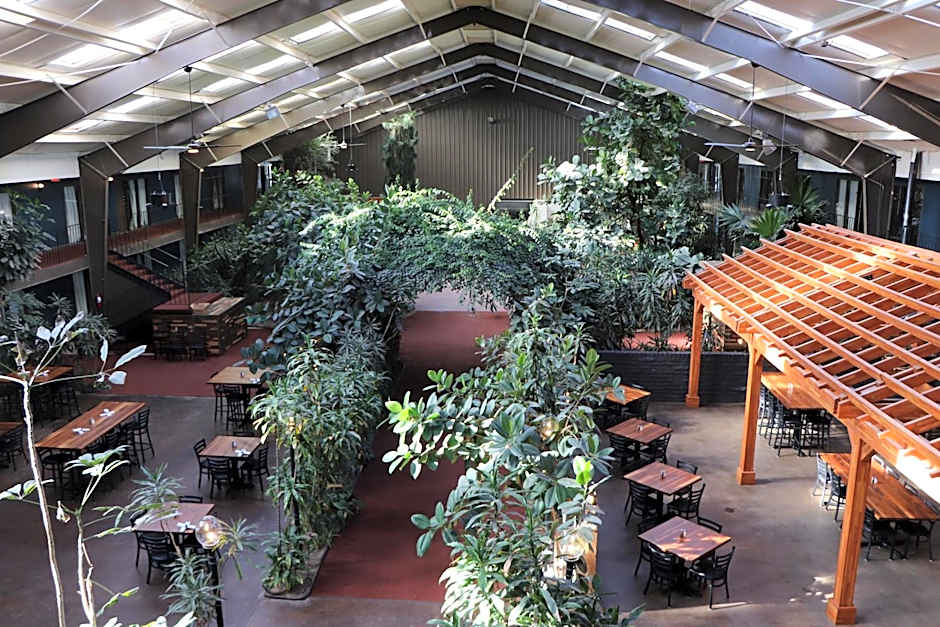 Historic Cow Palace Inn