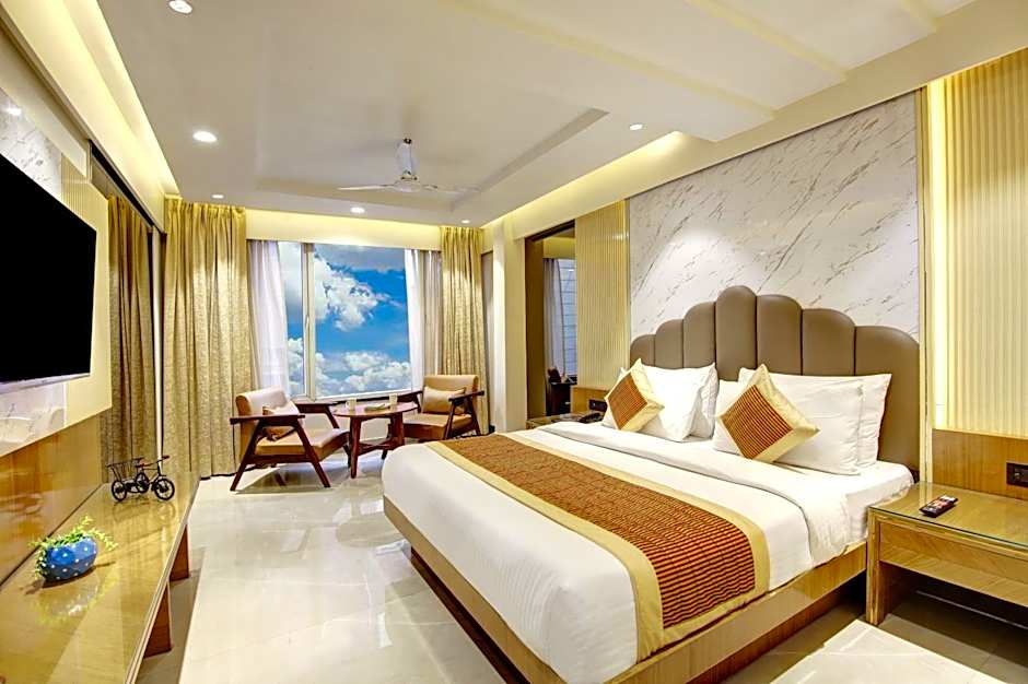 Hotel Krishna Plaza Just Near New Delhi Station And Connaught Place By M S Hospitality