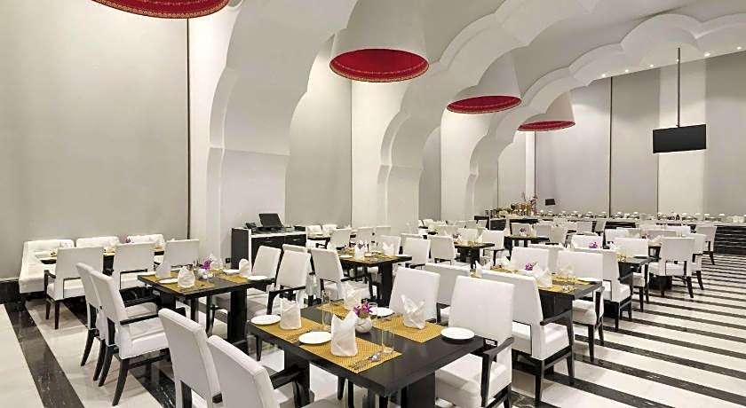 Saura Hotel, Agra- A Club Mahindra Associate