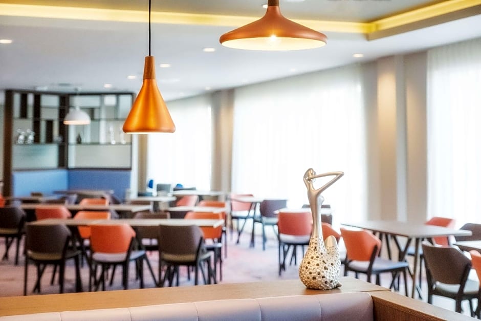 Hampton By Hilton Aberdeen Westhill