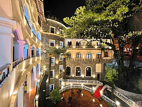 Chau Long Sapa II Hotel