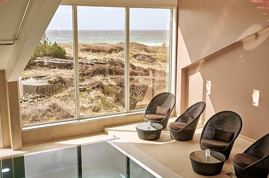 Sola Strand Hotel