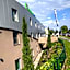 Holiday Inn Express Paris - Velizy By IHG